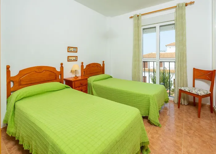 Torres * كونيل ذي لا فرونتيرا